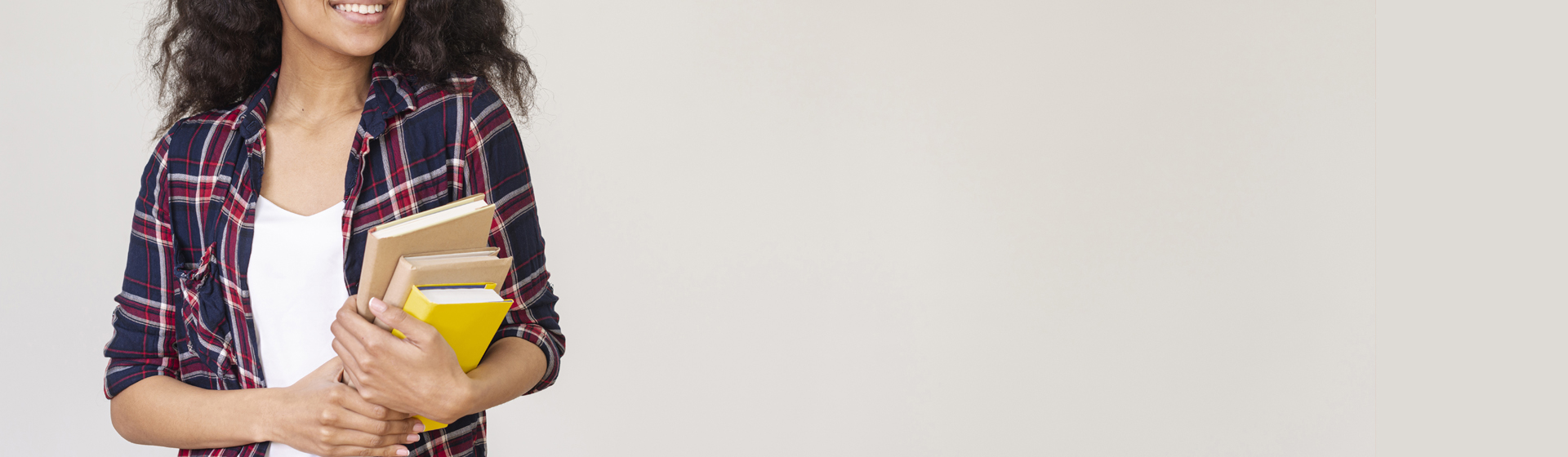 Imagem referente a postagem de título Até 07/01/26, abertas inscrições para preenchimento de 5...