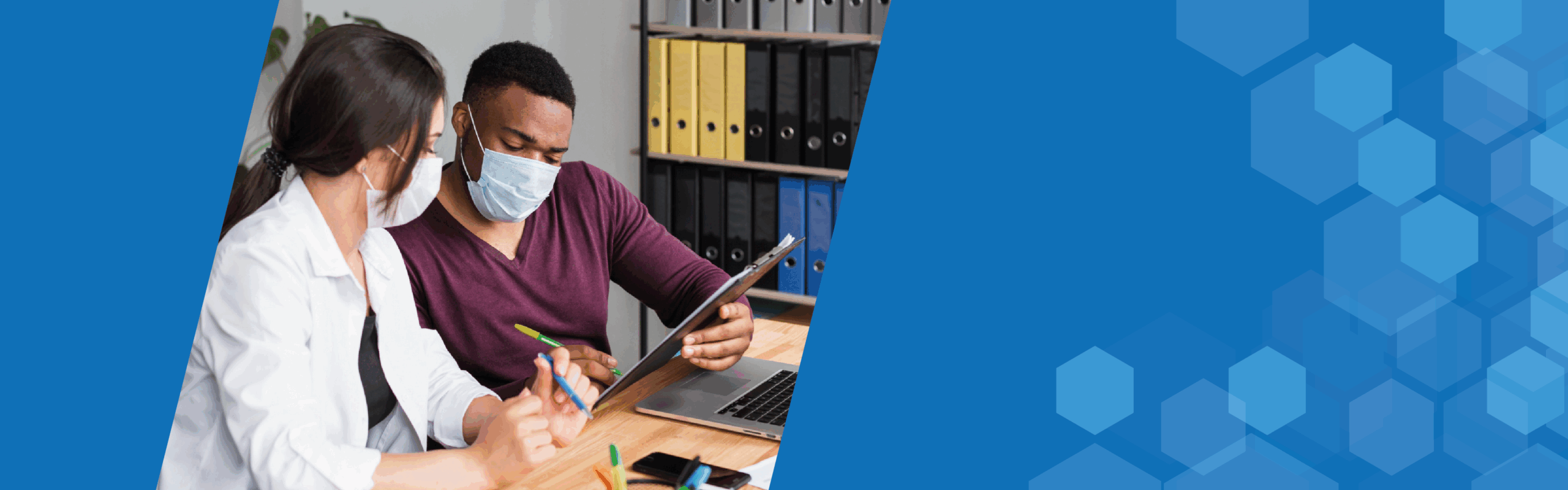 Imagem referente a postagem de título Unilab oferta 300 vagas em especializações semipresenciais